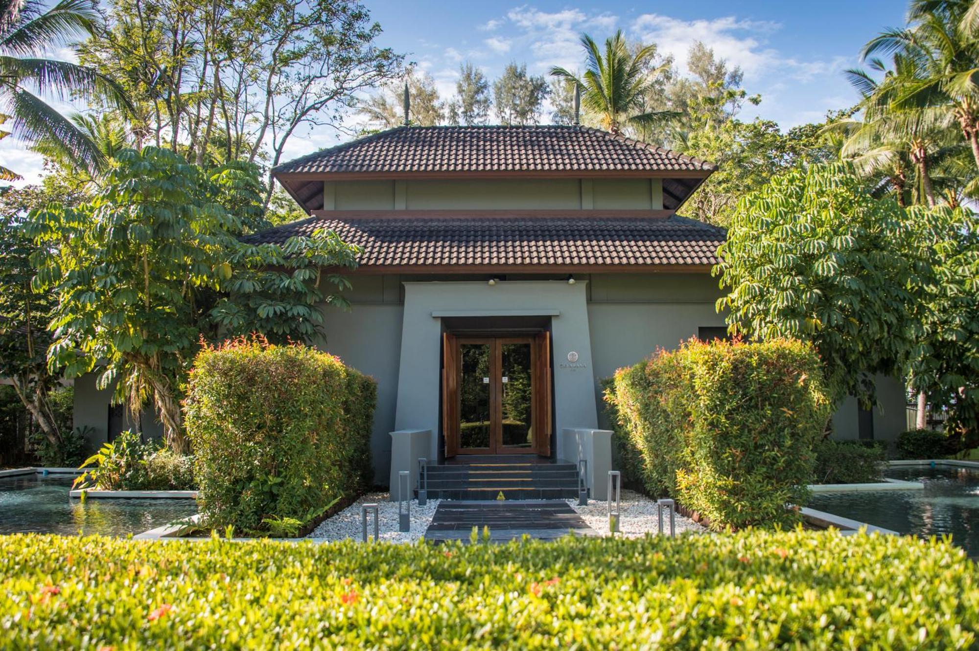 Dusit Thani Krabi Beach Resort - Sha Extra Plus Klong Muang Beach Exterior foto The Thai House
