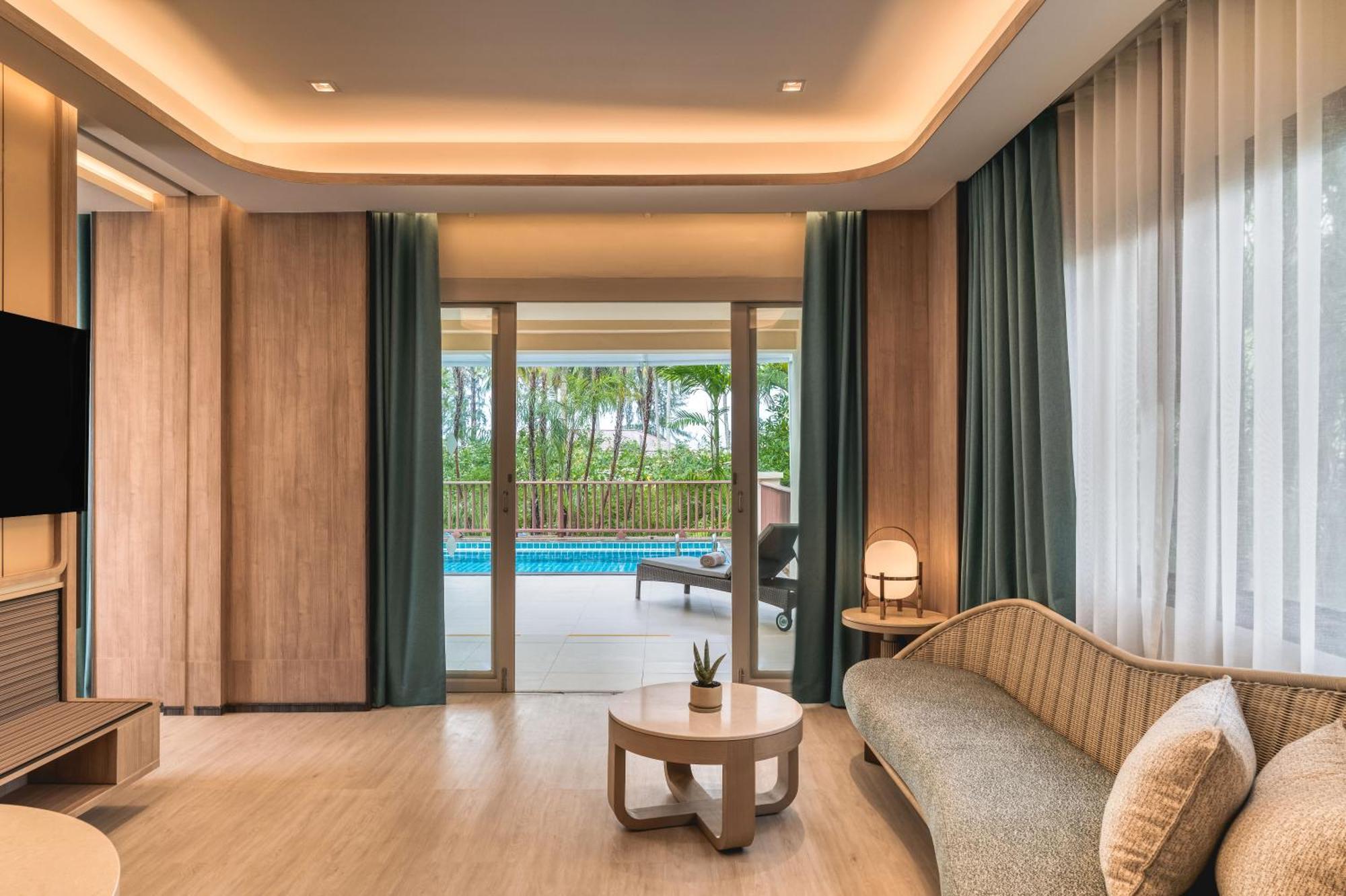 Dusit Thani Krabi Beach Resort - Sha Extra Plus Klong Muang Beach Exterior foto A pool villa at the hotel