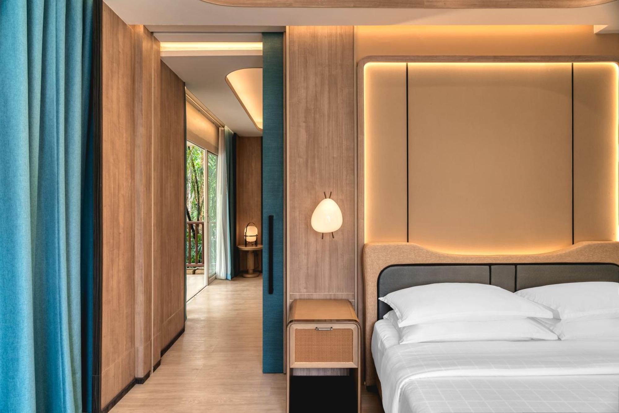 Dusit Thani Krabi Beach Resort - Sha Extra Plus Klong Muang Beach Exterior foto A guest room at the hotel