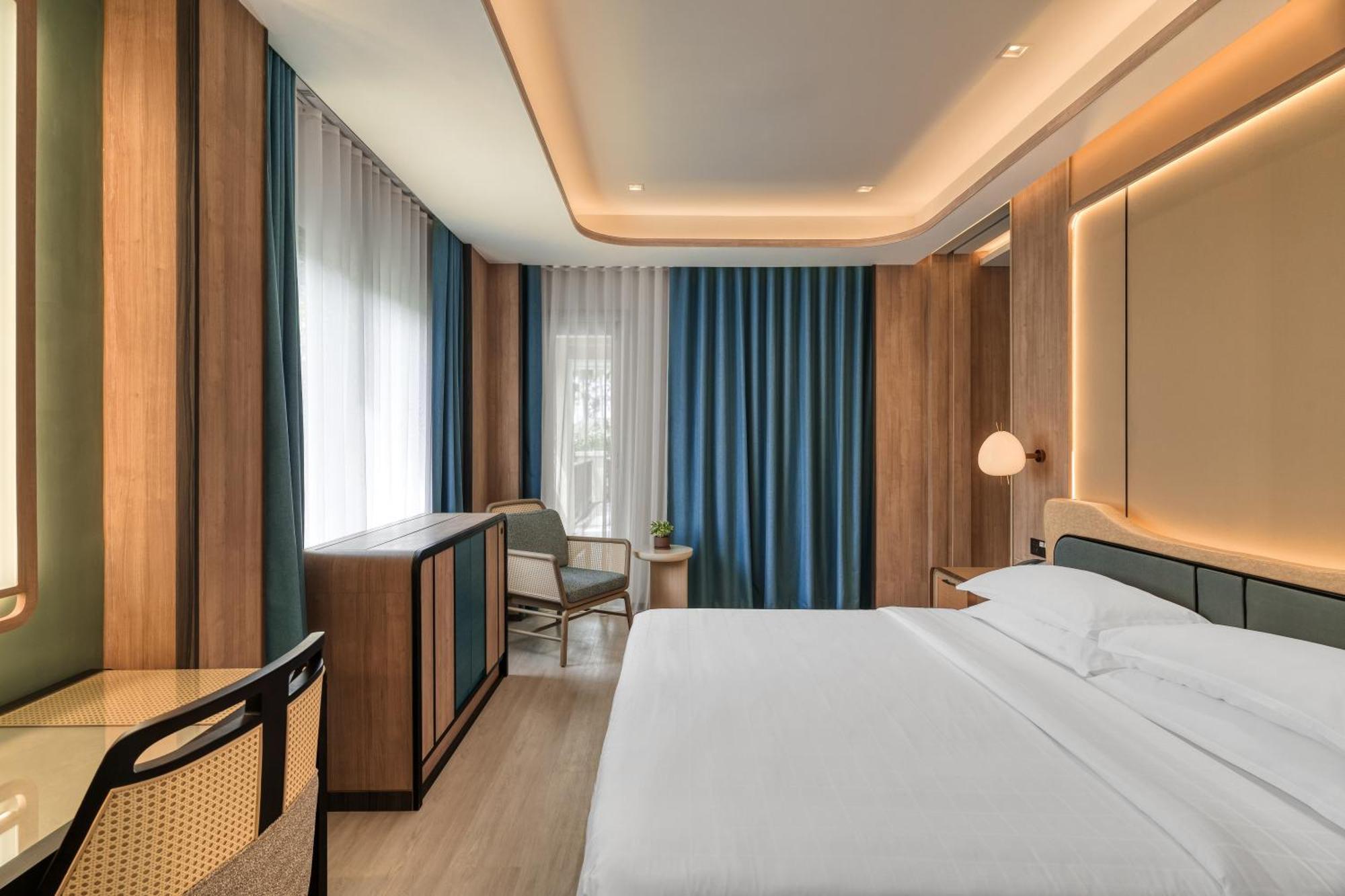 Dusit Thani Krabi Beach Resort - Sha Extra Plus Klong Muang Beach Exterior foto Deluxe Room