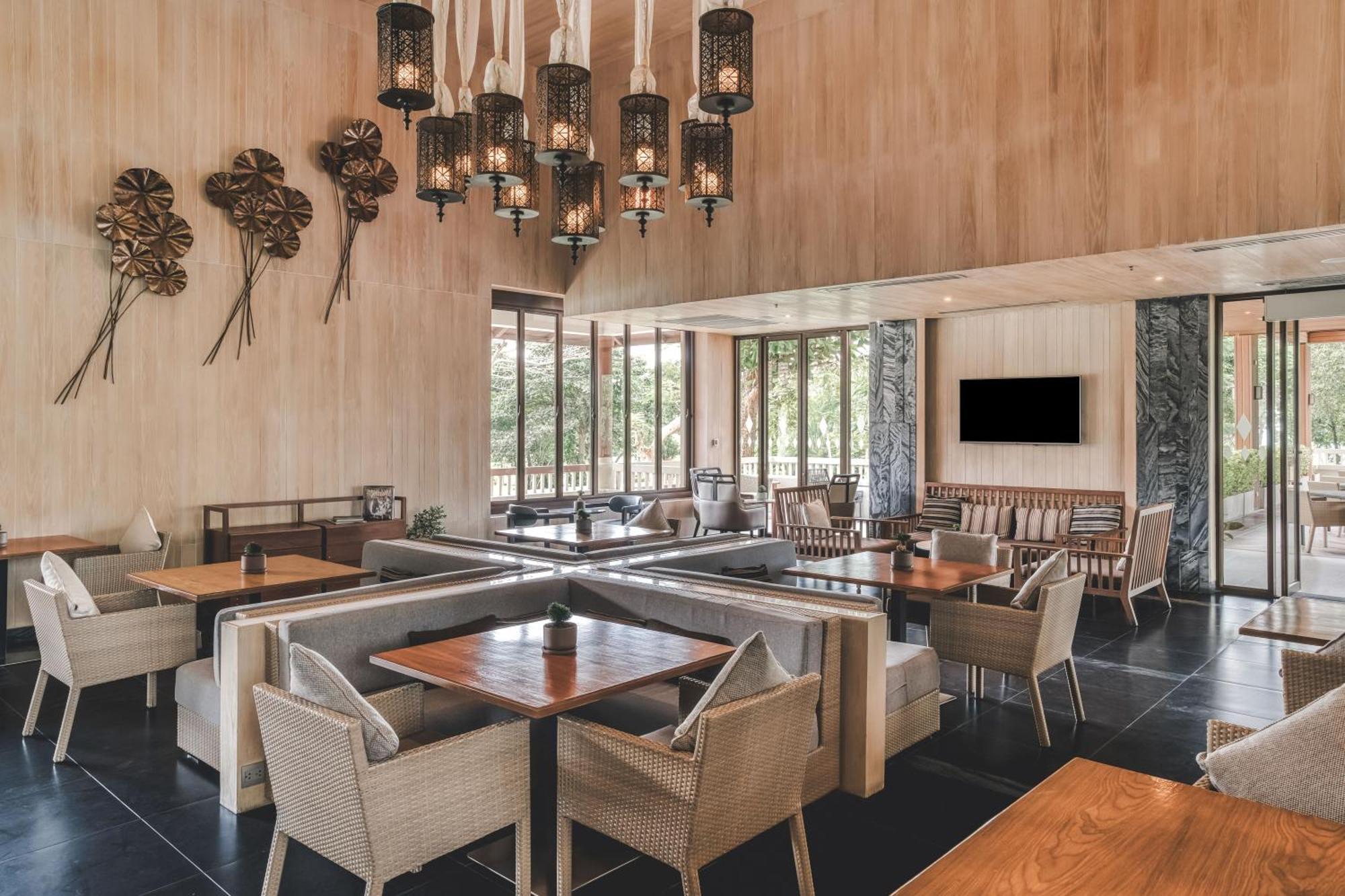Dusit Thani Krabi Beach Resort - Sha Extra Plus Klong Muang Beach Exterior foto The restaurant